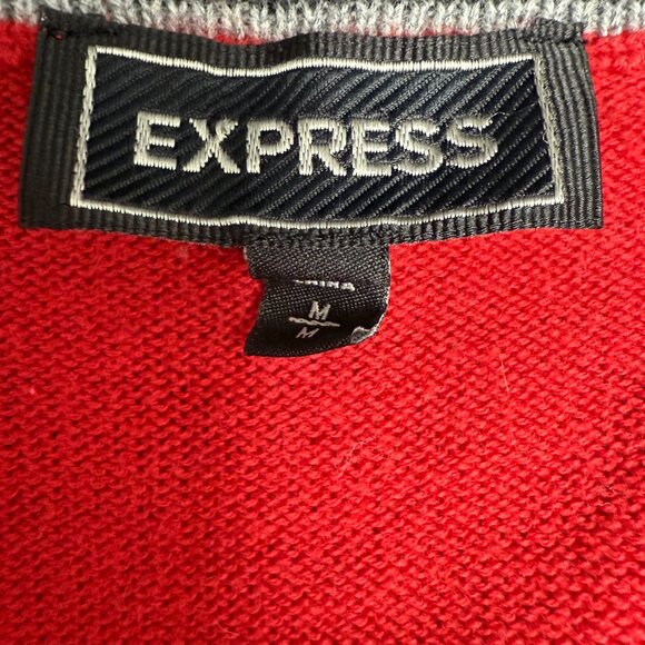 Men's EXPRESS V Neck Red Sweater- Size Medium - Picture 5 of 6